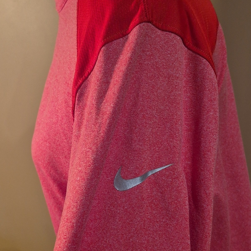 NIKE Quarter-Zip Women's Red Dri-Fit Golf Top SIze XL - Picture 6 of 16
